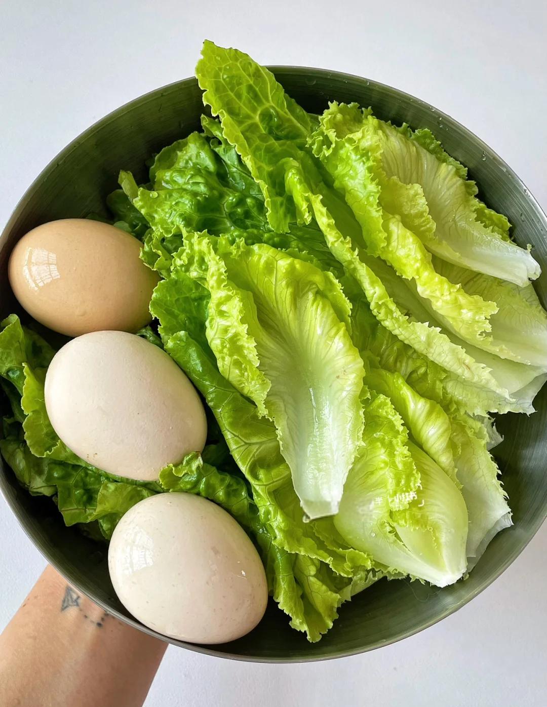 生菜鸡蛋汤的做法(紫菜蛋花汤的正宗做法)